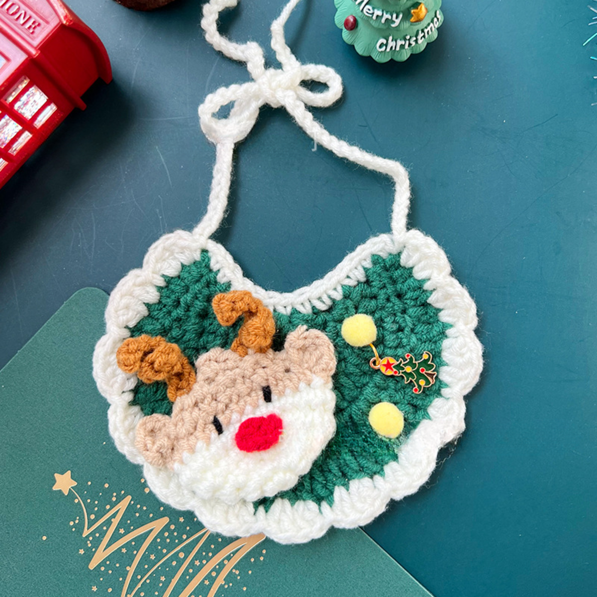 Christmas Pet Scarf Ornament for Cats and Dogs, Knitted Scarf Collar with Reindeer, Santa Claus, and Snowman Designs