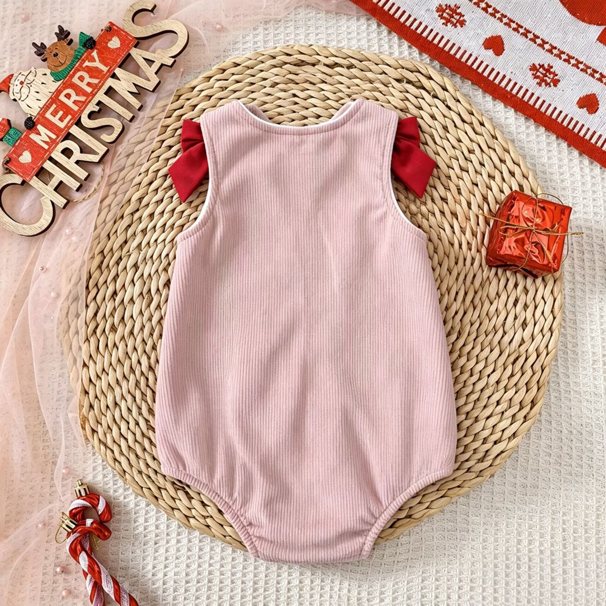 Infant Christmas Romper Sleeveless Ribbed Bodysuit with Bow, Santa Claus and Christmas Tree Embroidery for Newborns