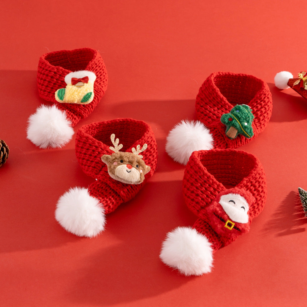 Pet Christmas suit Cat Scarf Headwear Scarf Medium and Small Dog Knitted Wool Hanging Hair Ball Elk