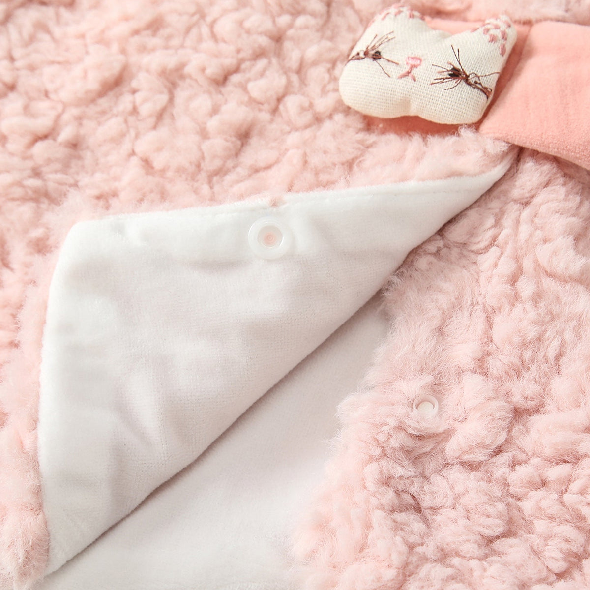 Cute Baby Cloak for Newborns and Toddlers – Soft Cozy Infant Outfit