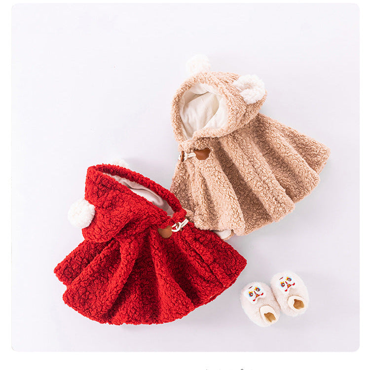Cute Infant Cloak – Soft & Comfortable Baby Outfit for Newborns