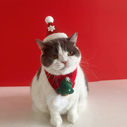 Pet Christmas suit Cat Scarf Headwear Scarf Medium and Small Dog Knitted Wool Hanging Hair Ball Elk
