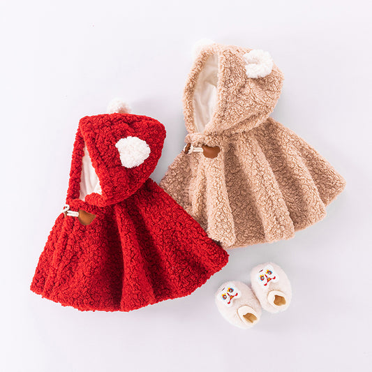 Cute Infant Cloak – Soft & Comfortable Baby Outfit for Newborns
