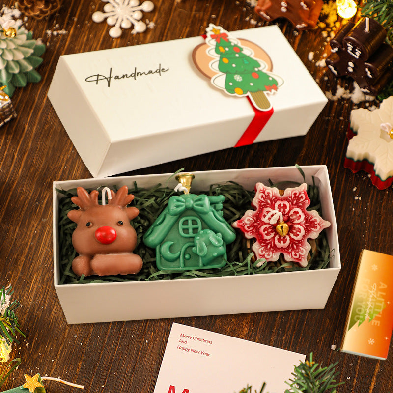 Festive Christmas Candles – Handmade Tree, Star & Holiday Shaped Candles