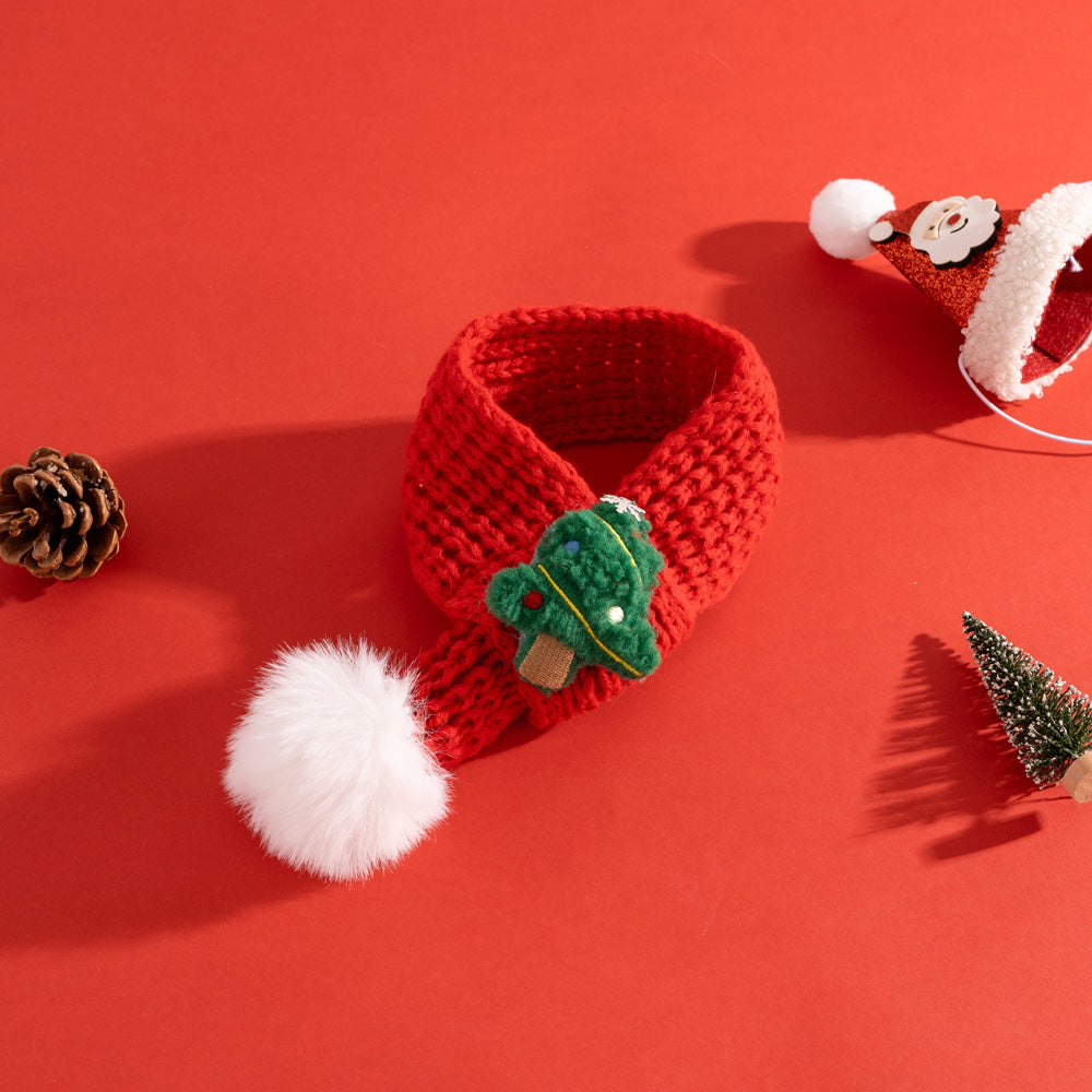 Pet Christmas suit Cat Scarf Headwear Scarf Medium and Small Dog Knitted Wool Hanging Hair Ball Elk