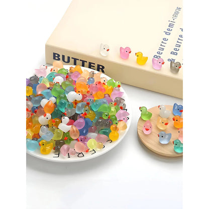Mini Luminous Resin Duck Figurines – Glow in the Dark Tiny Characters for DIY Crafts, Desk & Room Decor